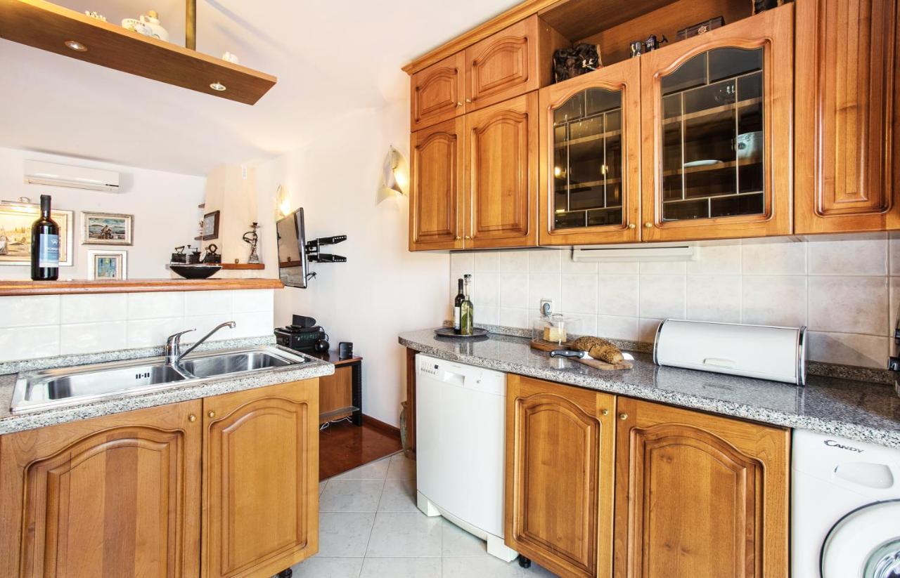 Golden View Luxury Apartment Maslinica Esterno foto